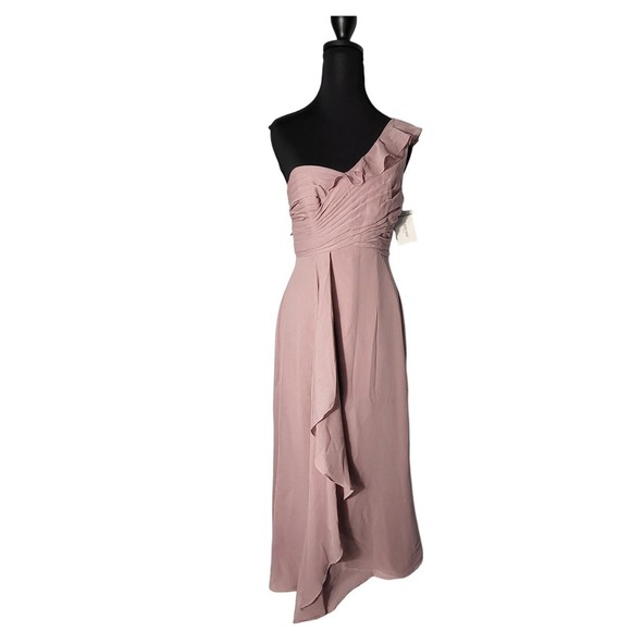 David's Bridal One Shoulder Chiffon Formal Dress with Cascading detail Size 2 - Picture 4 of 12